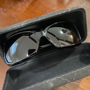 Vera Bradley Courtney sunglasses EUC